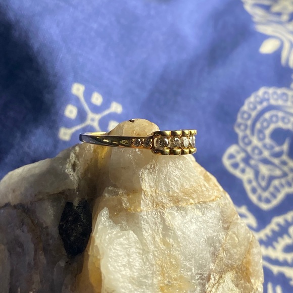 10k Yellow Gold Large Diamond Ring - Picture 7 of 14